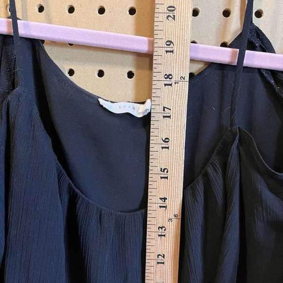 Lush Women’s Black Off The shoulder Top Small - Picture 5 of 5